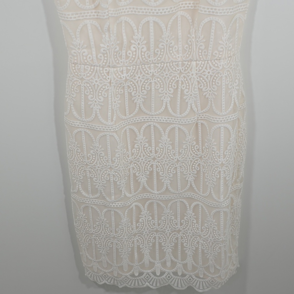 {Katherine Kelly} NWT Drea Off White Lace Dress - Size 2 - Picture 5 of 15